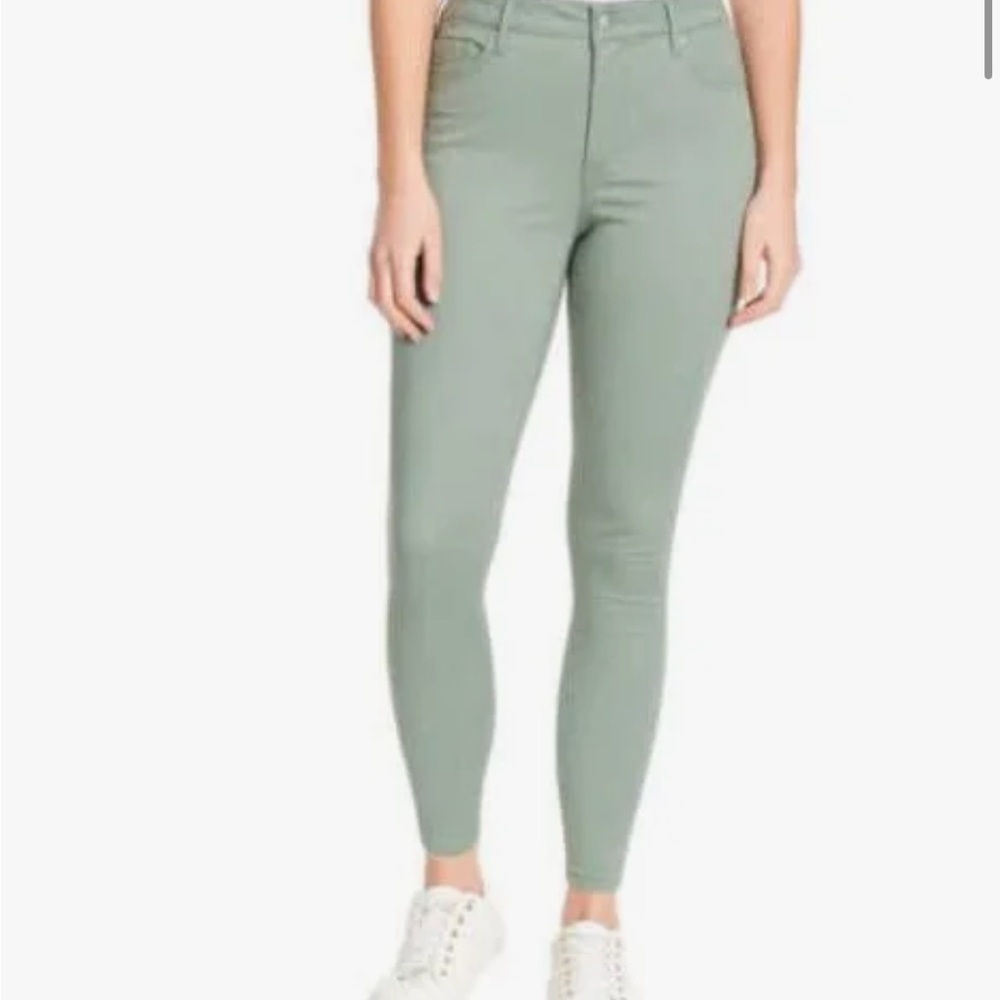 Green jeans